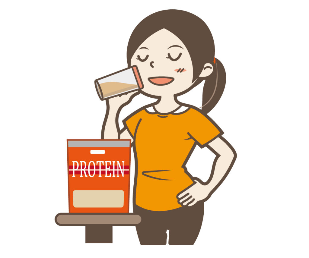 プロテインを飲む女性